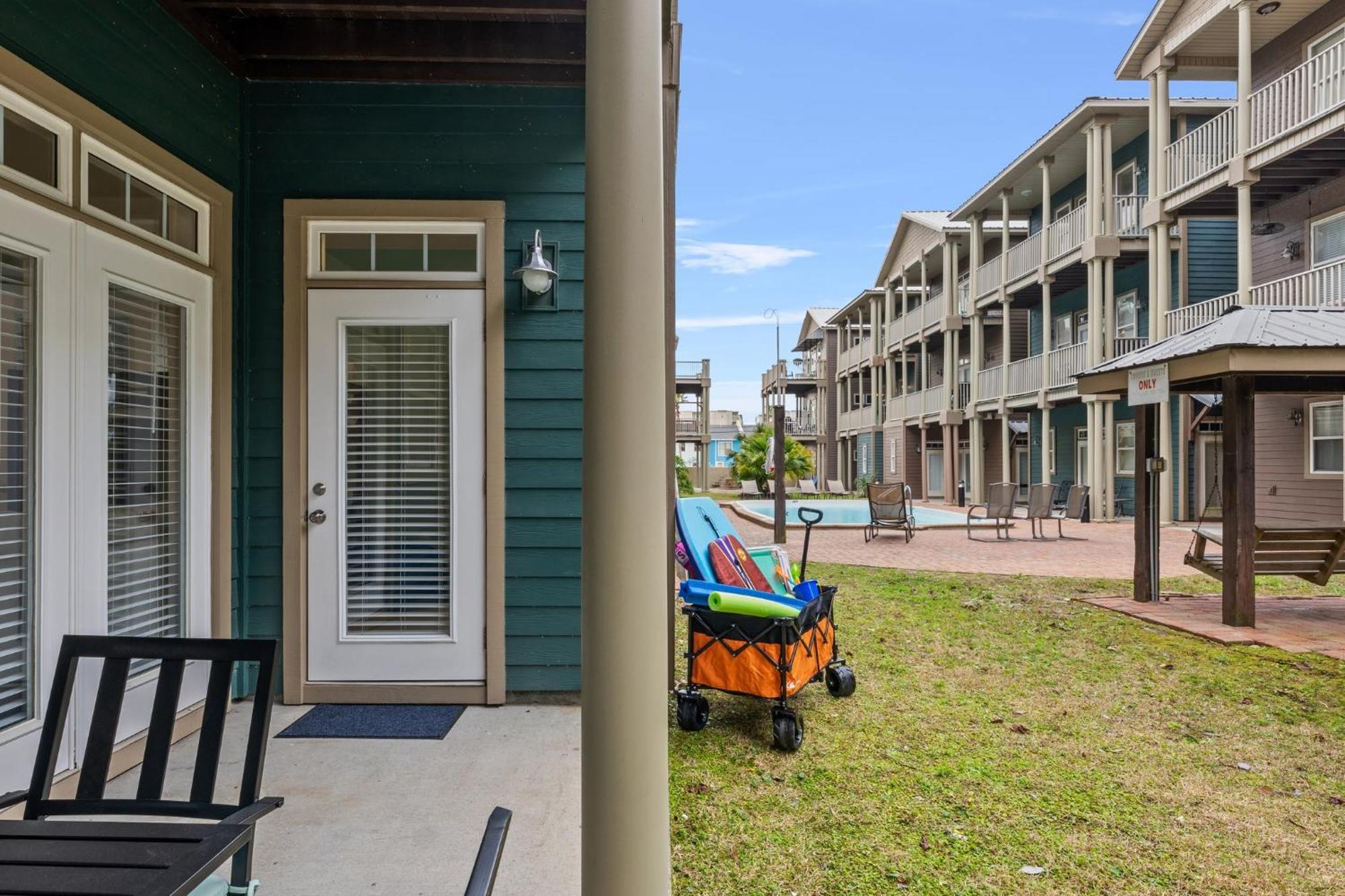 Crescent Moon Palace - A Luxury Home With Pool, Parking, Just Steps To The Beach Panama City Beach Ngoại thất bức ảnh